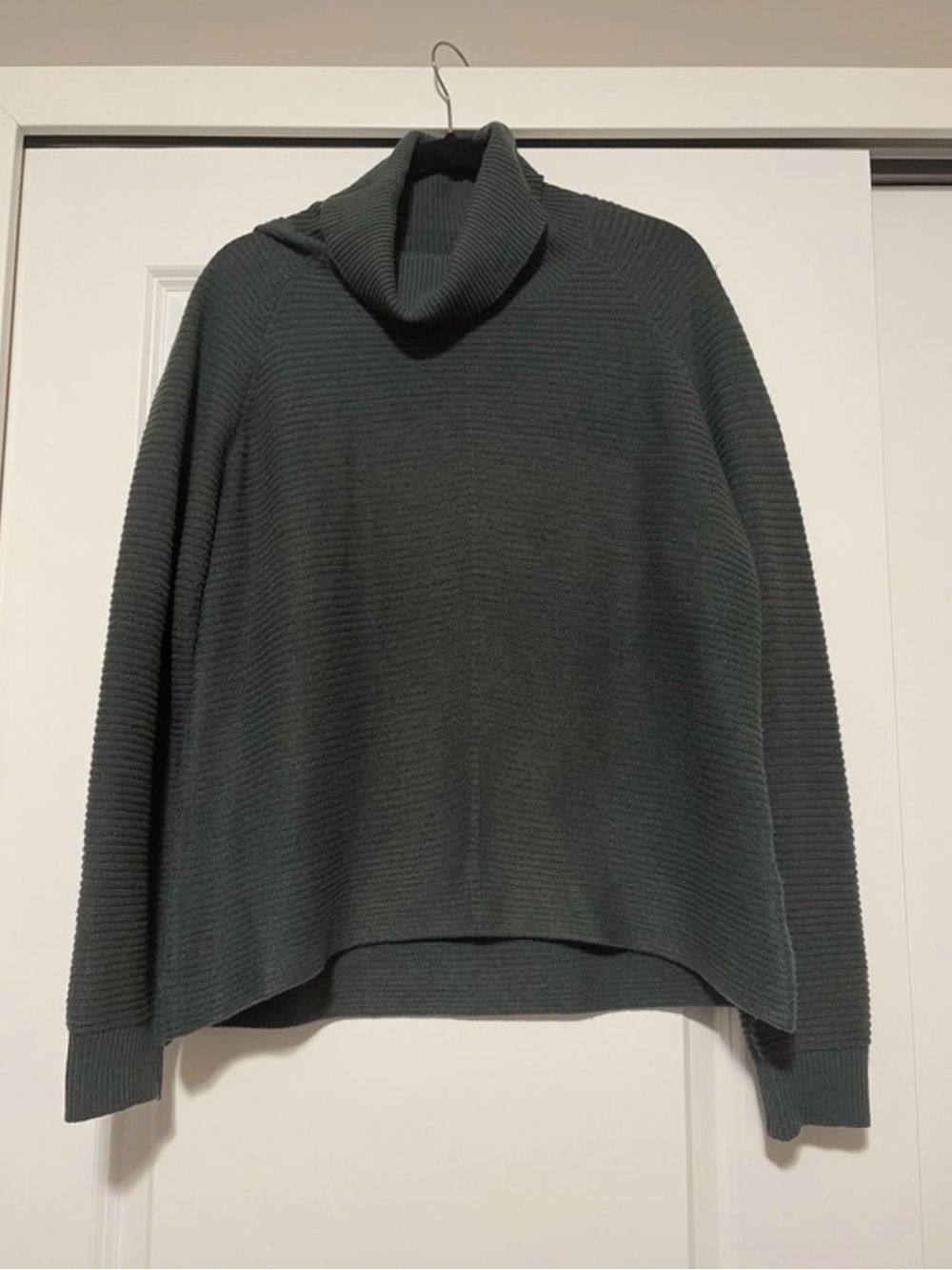 Kuhl Turtleneck Ribbed Knit Sweater - Dark Green